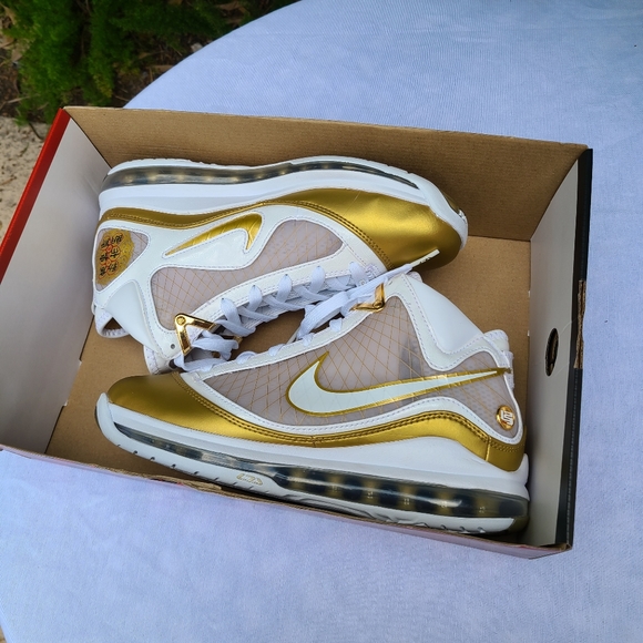 Nike LeBron 7 China Moon - Picture 3 of 6